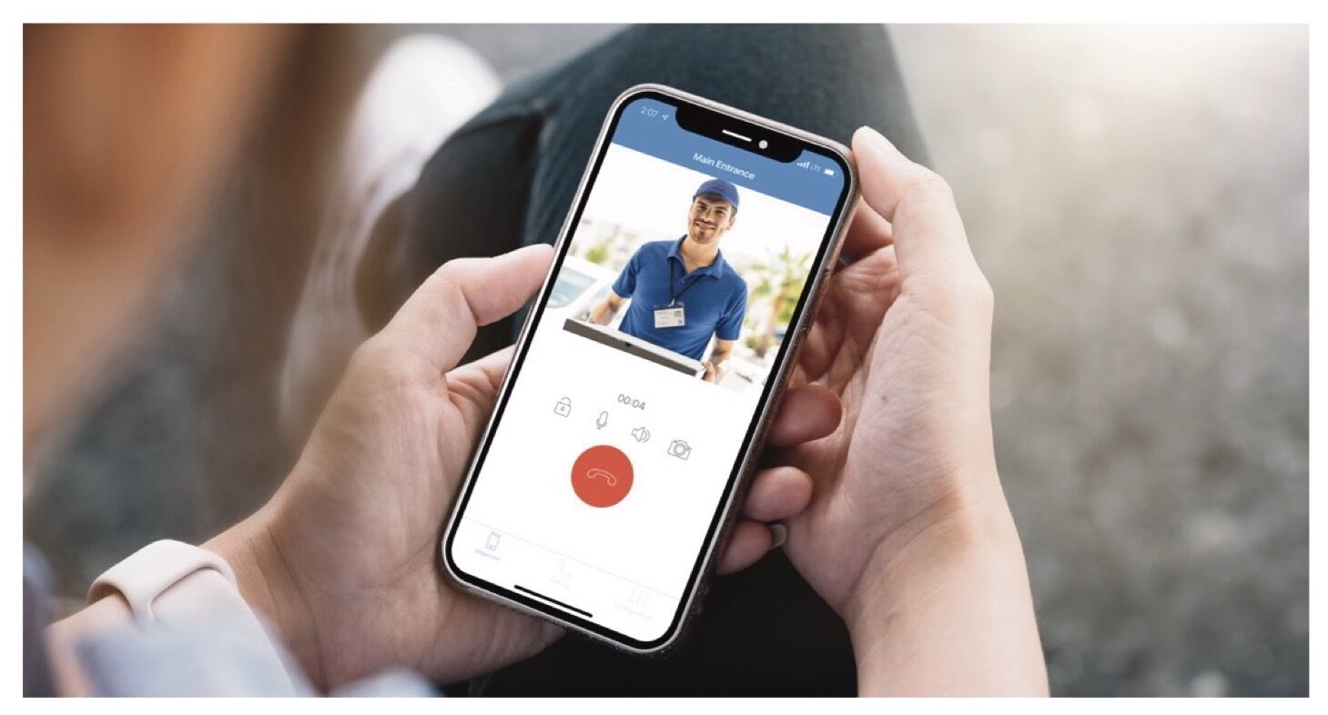 Citofonia su internet con 2N VERSO IP: video unboxing del posto esterno e dello schermo 7” Citofonia su internet con 2N VERSO IP: video unboxing del posto esterno e dello schermo 7”