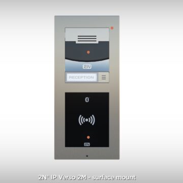 Citofonia su internet con 2N VERSO IP: video unboxing del posto esterno e dello schermo 7”