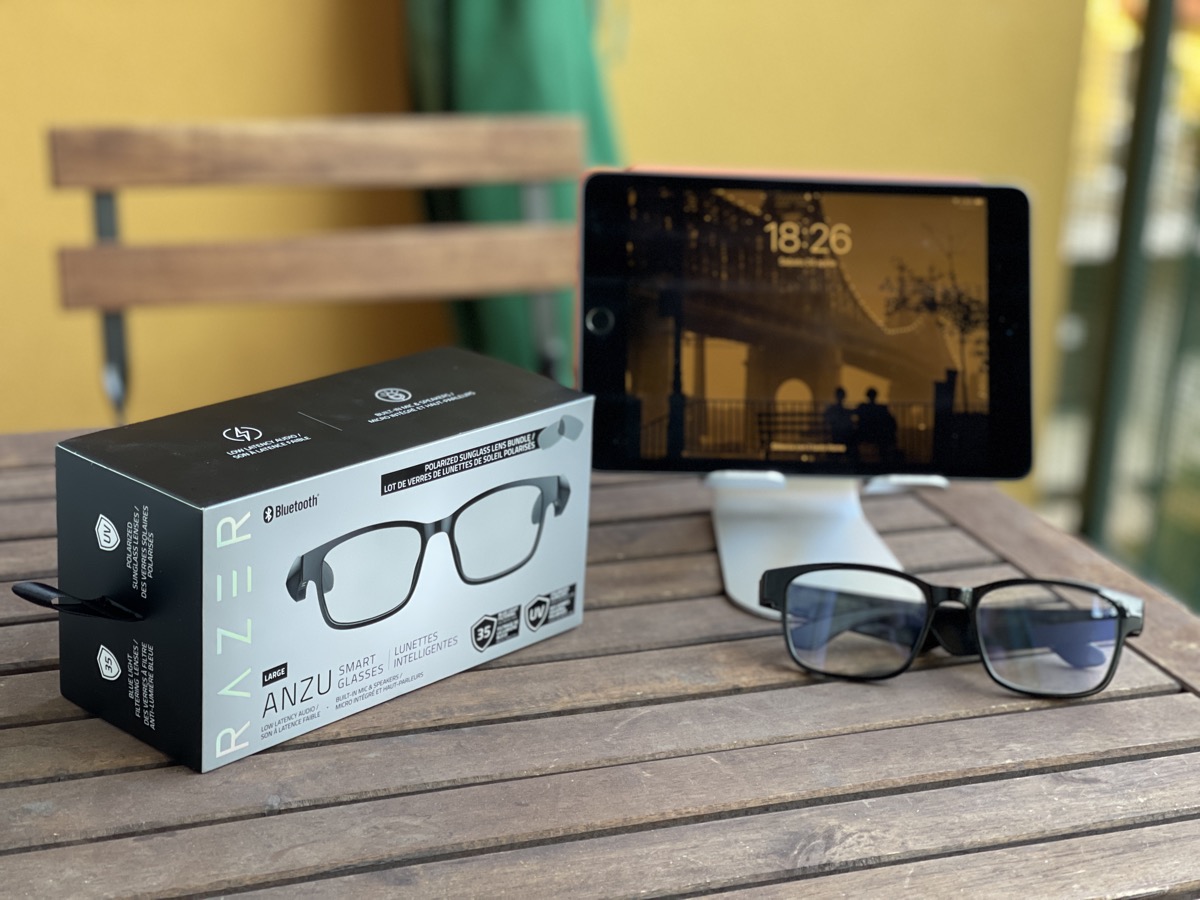 Prova Razer Anzu, occhiali smart per proteggere vista e udito