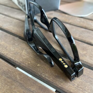 Prova Razer Anzu, occhiali smart per proteggere vista e udito