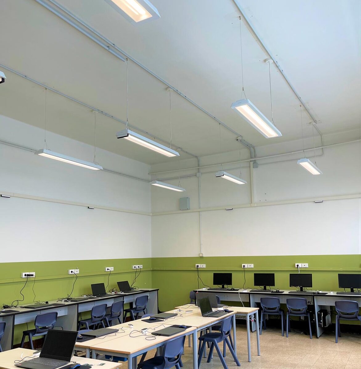 In un istituto Comprensivo romano installato un sistema LiFi