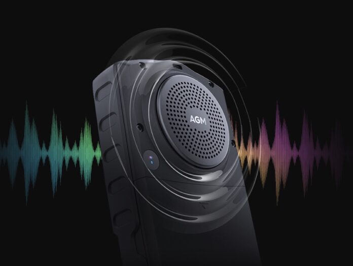 AGM M7 è il telefono per chi ha problemi di udito, in sconto con codice a 81,18 euro