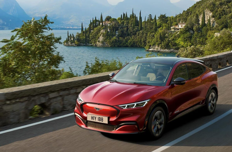 Ford Mustang Mach-E, consegnata la prima in Italia