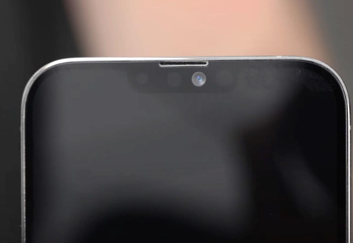 iPhone 13, la presunta replica da esposizione mostra un notch più piccolo