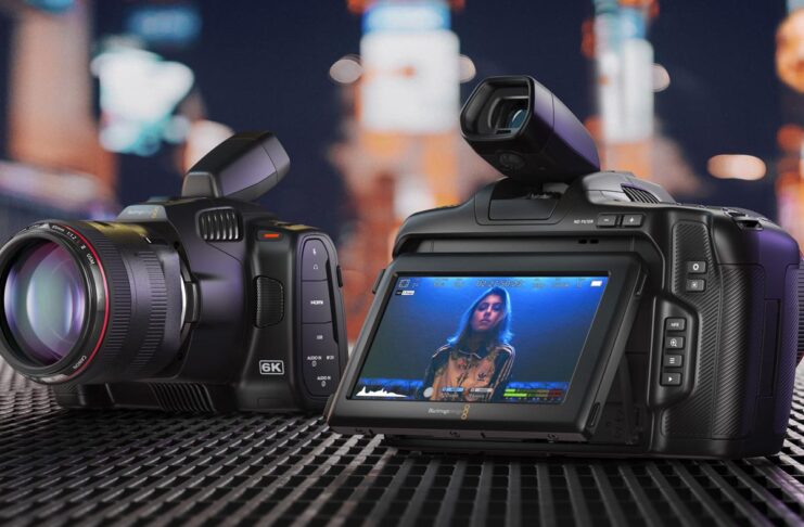 Blackmagic Pocket Cinema Camera 6K Pro con Touchscreen HDR inclinabile