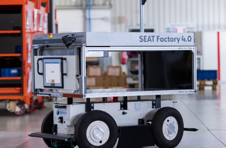 EffiBOT, i robot mobili autonomi nello stabilimento SEAT di Martorell
