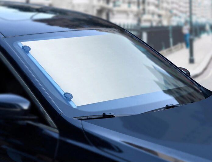 Baseus, il parasole arrotolabile per auto in offerta lampo a 27 euro