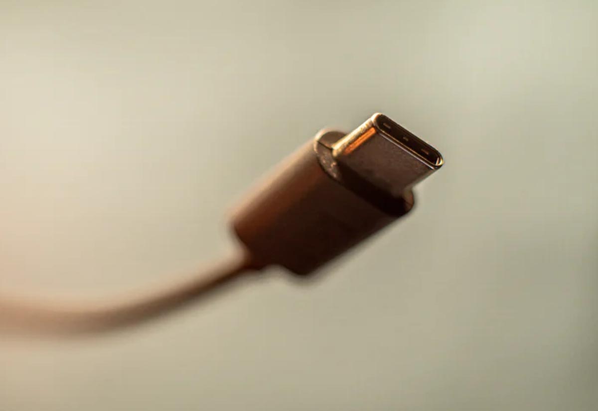 Le nuove specifiche USB-C offriranno fino a 240W di potenza