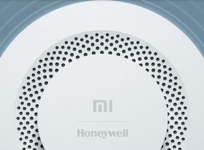 Rilevatore di fumo Xiaomi Honeywell in super offerta a 28,39 euro