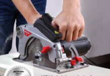 Su Amazon la sega circolare Meterk da 1500W si acquista a 55,98 euro Su Amazon la sega circolare Meterk da 1500W si acquista a 55,98 euro