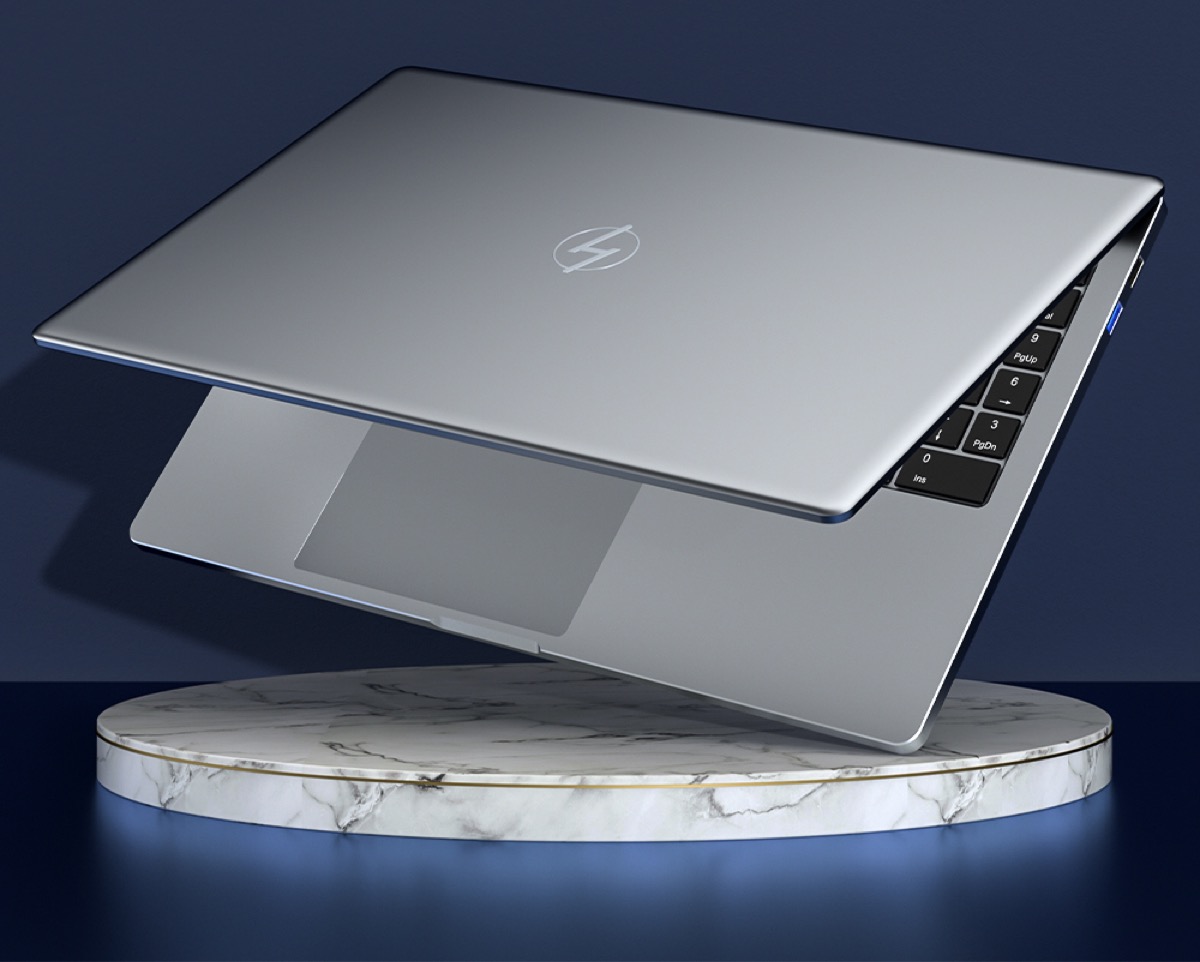 KUU Laitnin G3, il notebook da sogno costa solo 700 euro in super offerta