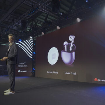 Huawei presenta i primi dispositivi HarmonyOS in Italia