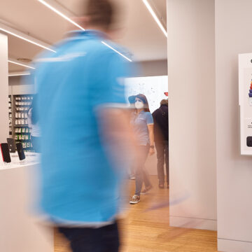 Apre in centro a Catania R-Store, Rivenditore Premium Apple (Apple Premium Reseller)