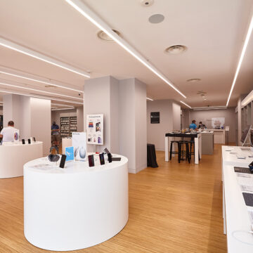 Apre in centro a Catania R-Store, Rivenditore Premium Apple (Apple Premium Reseller)