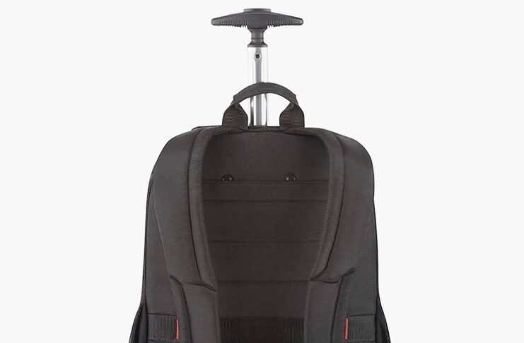 Samsonite Guardit 2: lo zaino porta Notebook con rotelle da usare come una 24 Ore è in sconto