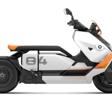 BMW CE 04, mobilità urbana a due ruote a propulsione elettrica