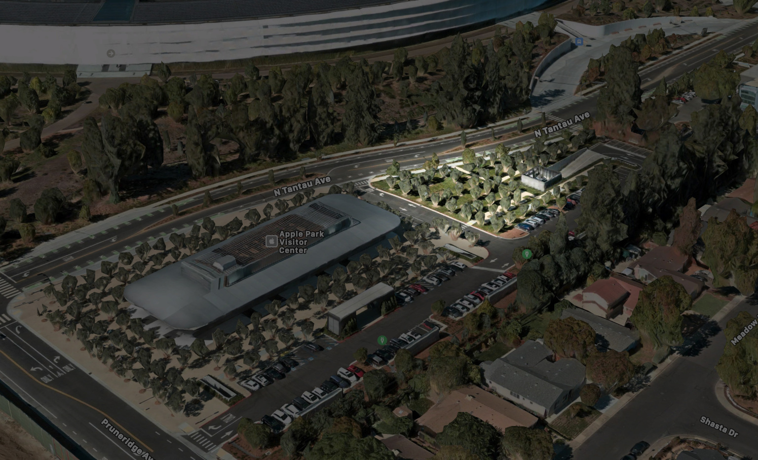 Mirage, la scultura che porta tutto il mondo ad Apple Park