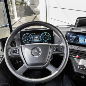 Mercedes-Benz eActros è il truck elettrico con 400 km di autonomia