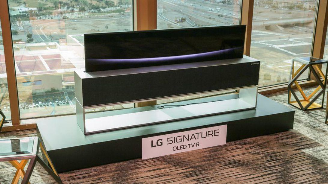 LG, la TV OLED arrotolabile in vendita negli USA a 100.000$