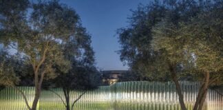 Mirage, la scultura che porta tutto il mondo ad Apple Park