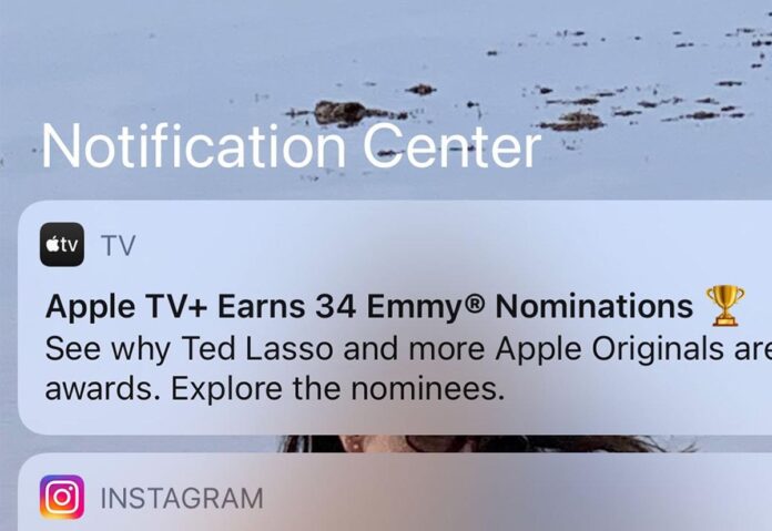 Apple ha mandato notifiche push non richieste per le nomination agli Emmy