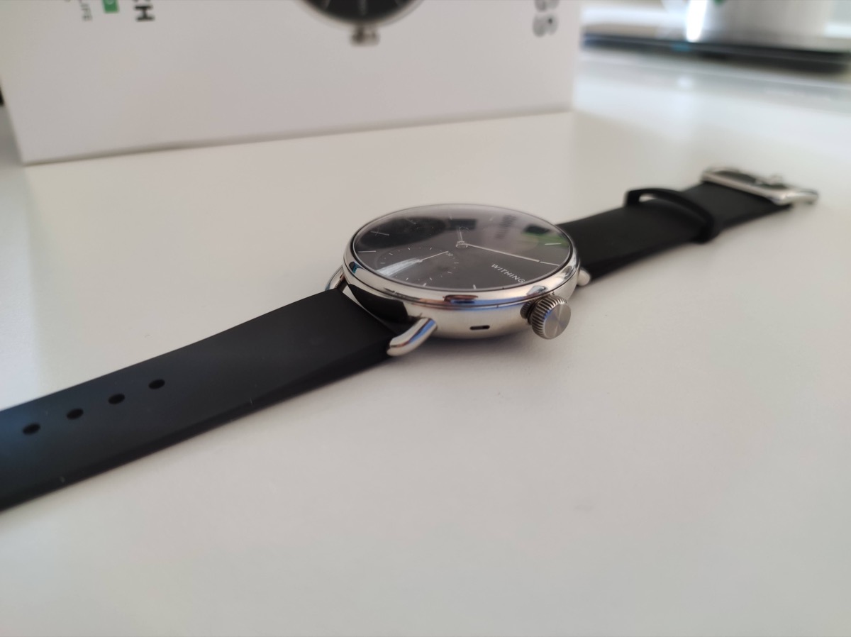 Recensione Withings ScanWatch, il miglior ibrido in campo clinico