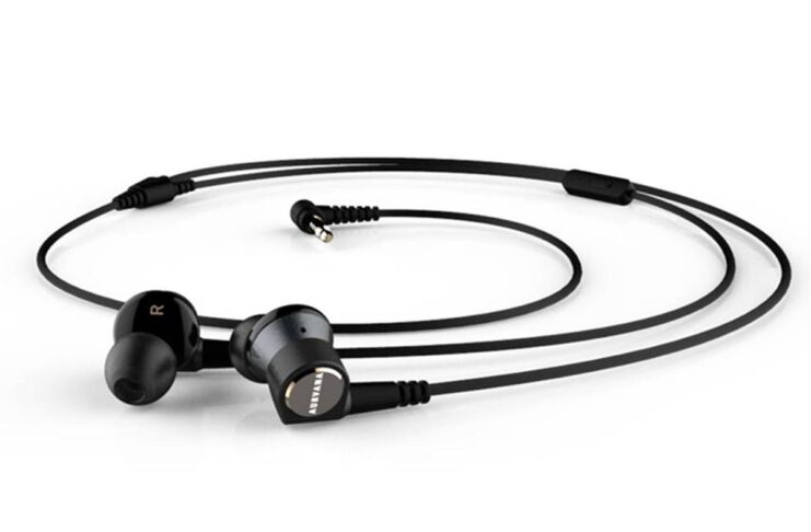 Creative Aurvana Trio LS, auricolari in-ear di qualità a basso costo