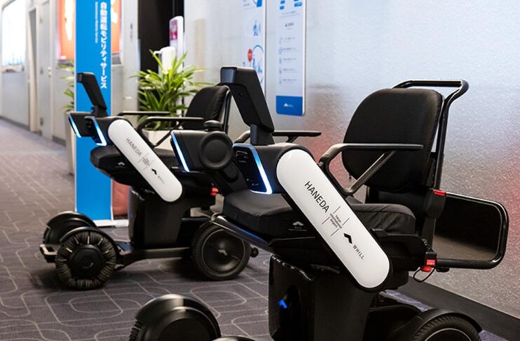 All’aeroporto di Haneda (Giappone) i passeggeri possono attraversari da seduti con il pilota automatico