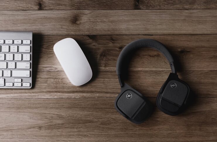 Yamaha presenta le sue cuffie wireless ANC con suono 3D e tracciamento della testa