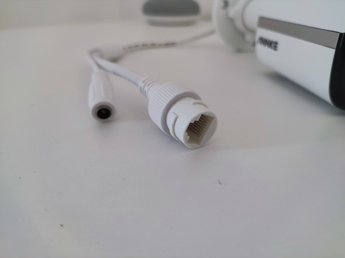 In prova ANNKE NC400, la camera di sicurezza che vi fa vedere i colori al buio