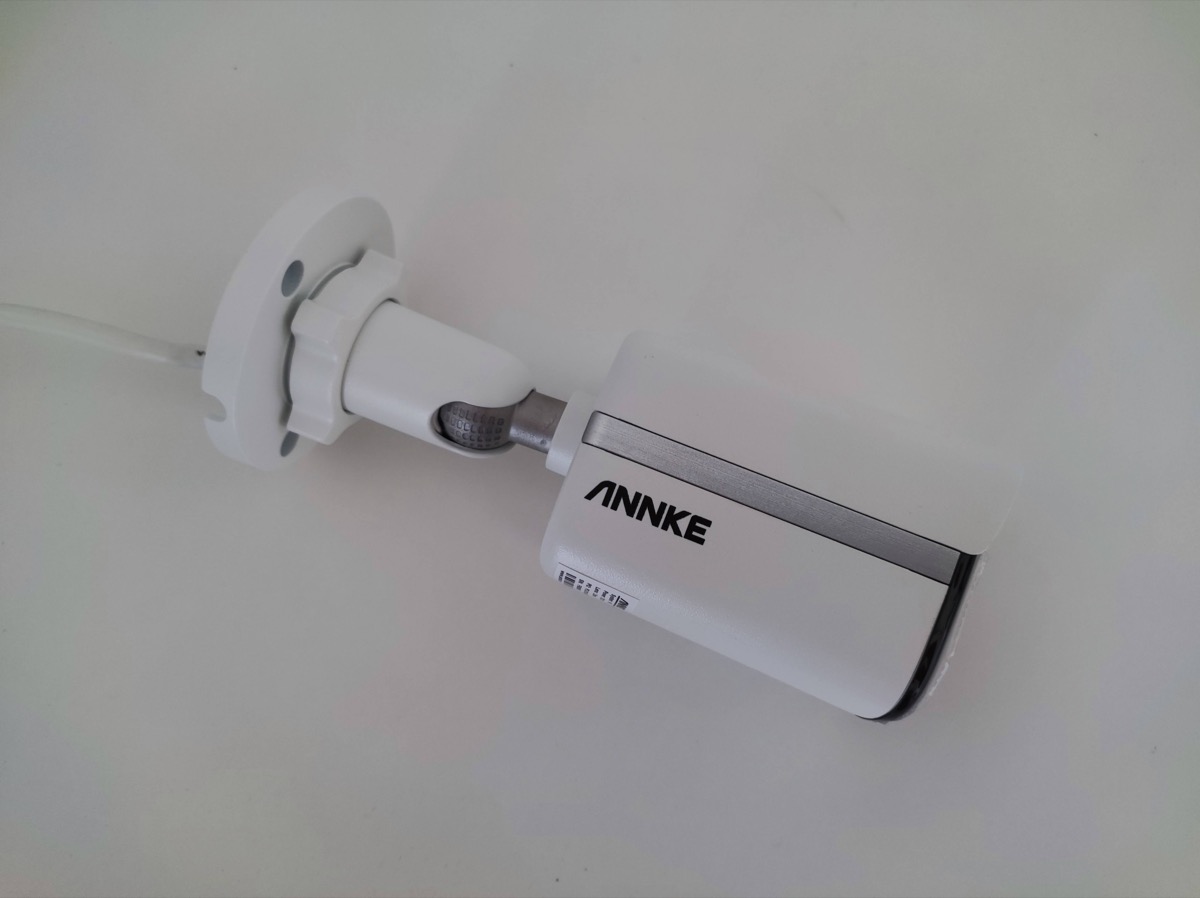 In prova ANNKE NC400, la camera di sicurezza che vi fa vedere i colori al buio