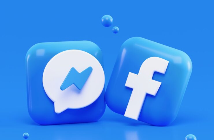 Facebook posticipa il ritorno dei dipendenti in ufficio al 2022