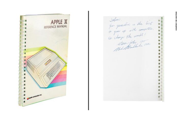 Un manuale dell’Apple II firmato da Steve Jobs venduto per 800.000$