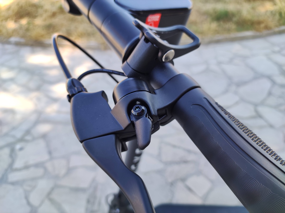 Recensione monopattino elettrico ROAD Singyee