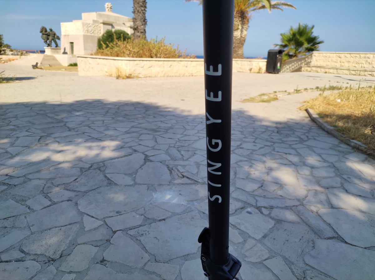 Recensione monopattino elettrico ROAD Singyee