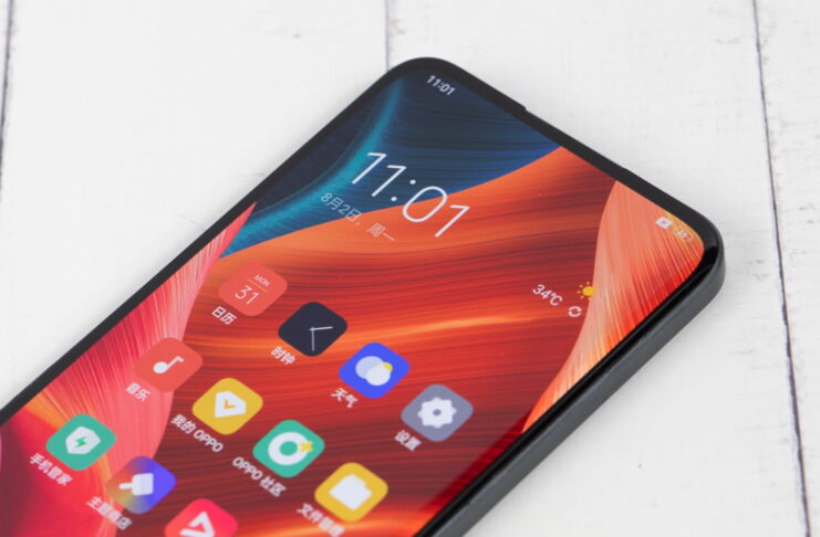 La nuova camera OPPO sotto schermo è potenziata dall’intelligenza artificiale