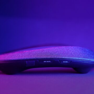 Panasonic, lo speaker indossabile GN01 per un’esperienza totalmente immersiva