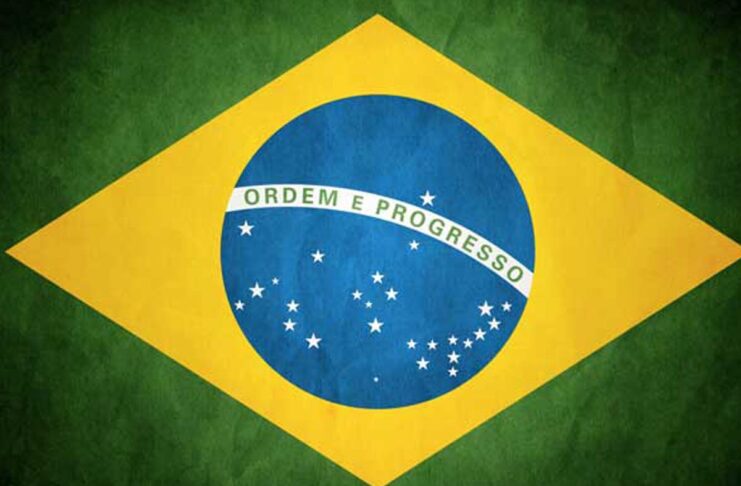 Brasile, Bolsonaro rende più complicata la lotta contro le fake news