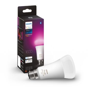 Philips Hue cresce per potenza delle lampade e varietà di prodotti