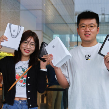 Apple celebra l’inizio disponibilità di iPhone 13 e nuovi iPad