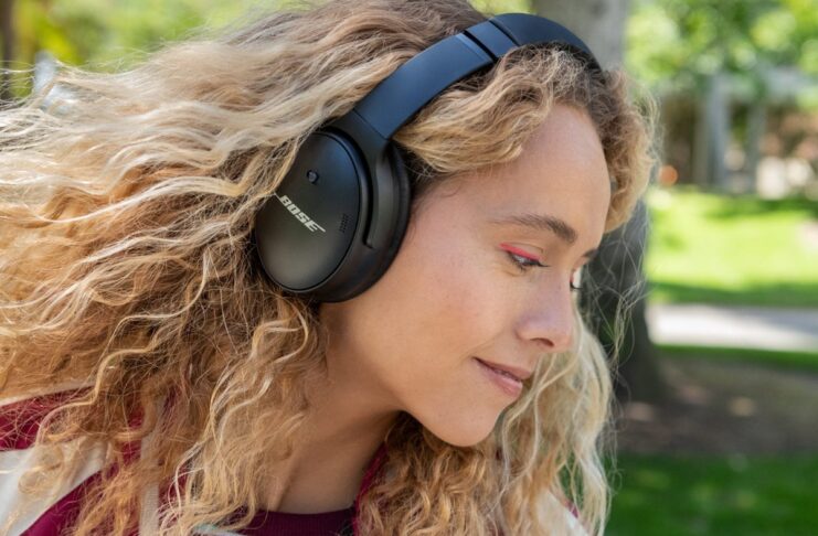 Bose QC 45 migliorano suono, cancellazione e autonomia