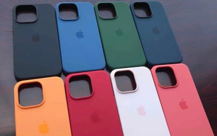 In foto le nuove cover colorate iPhone 13