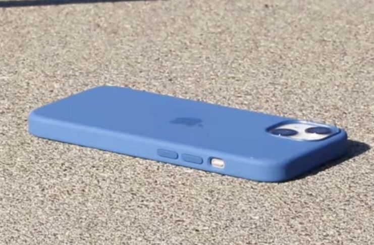 iPhone 13, nei test sulle cadute accidentali resistenza come iPhone 12