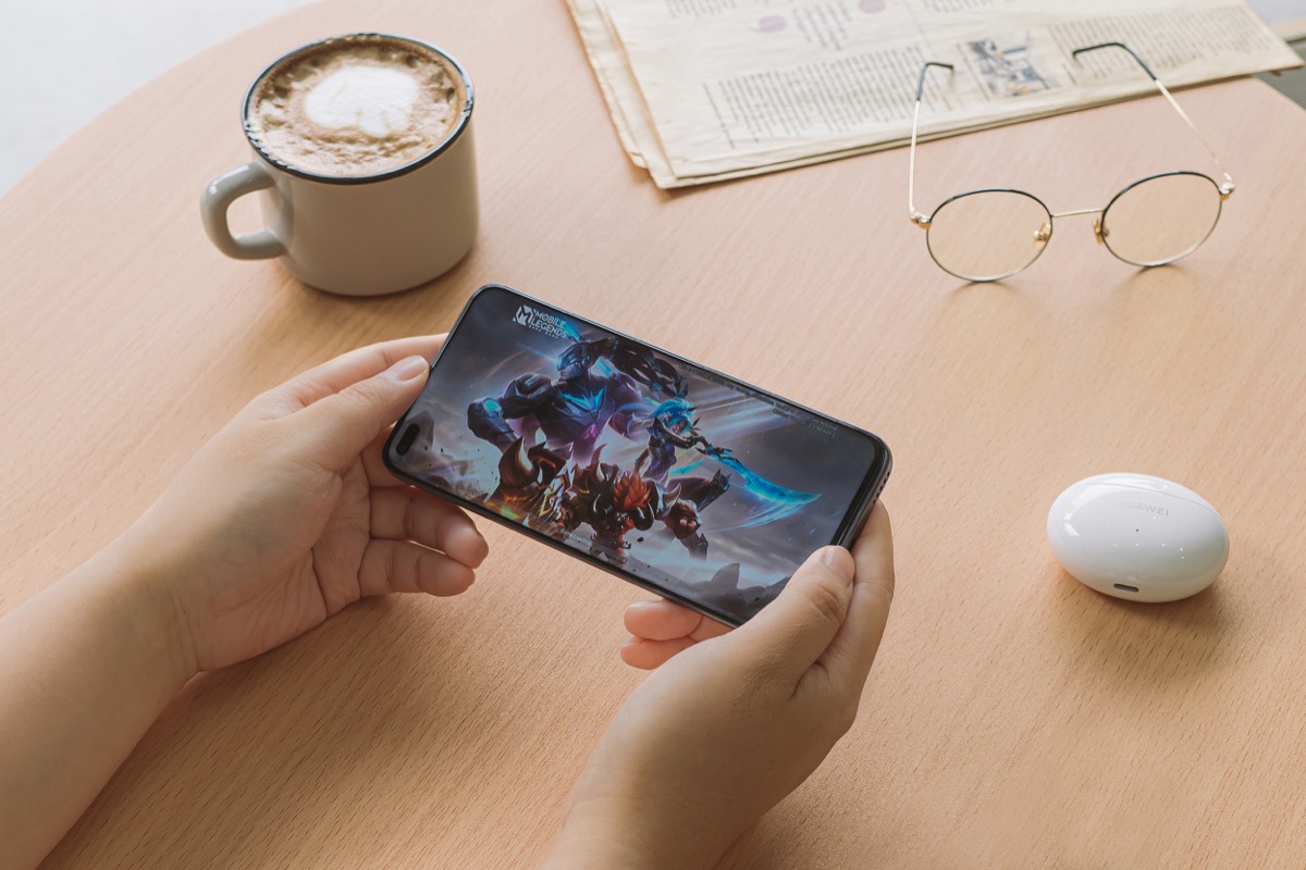 Huawei annuncia lo smartphone nova 8i