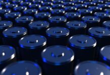 Presentata batteria per veicoli elettrici che si carica in 10 minuti Presentata batteria per veicoli elettrici che si carica in 10 minuti