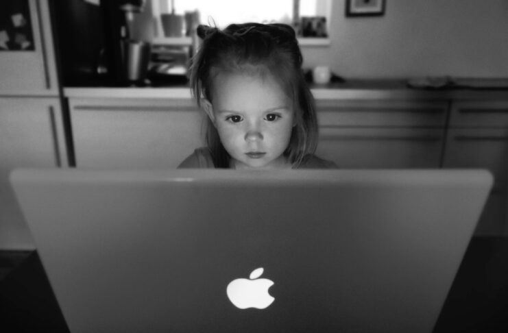 mac bimbo bimba generica