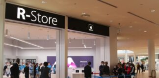 r store arese 8 ico