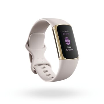 Fitbit Charge 5 43