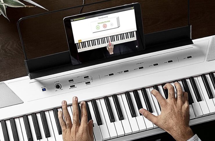 Sconti Cyber Monday per fare musica con microfoni, DJ Set, Karaoke, strumenti musicali