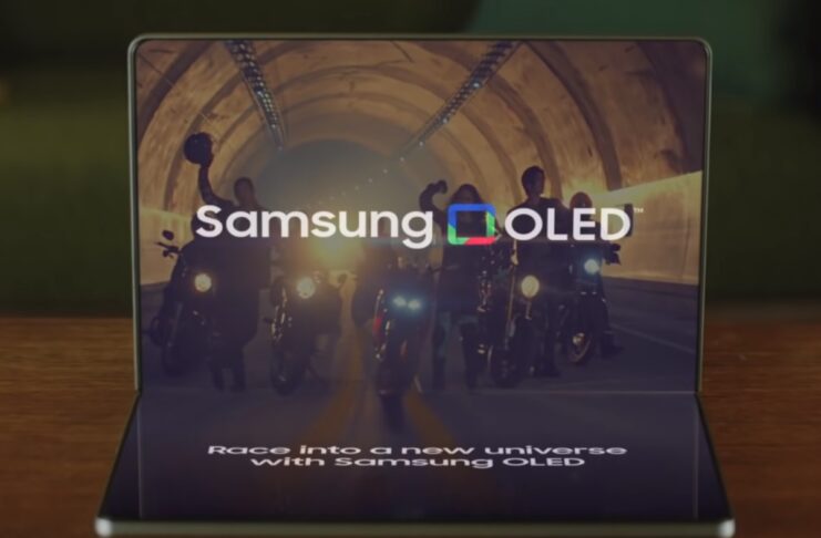 In video il tablet-notebook pieghevole ibrido da 17 pollici di Samsung